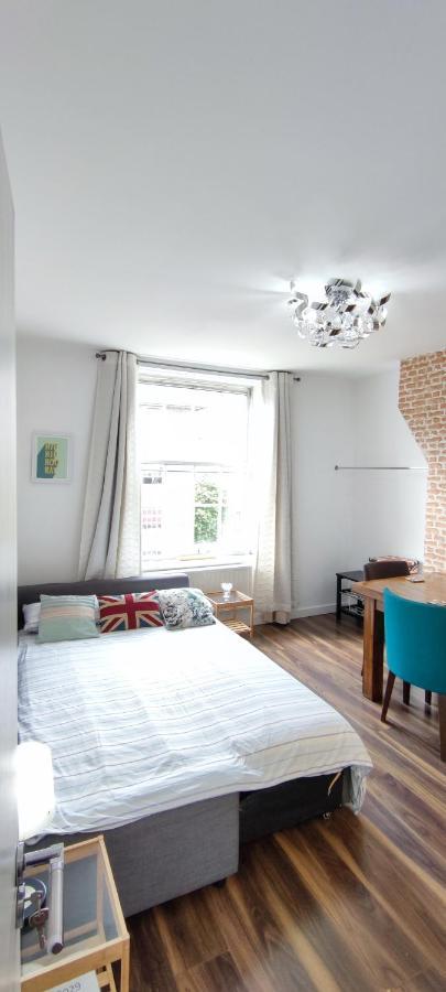 Location Location Location, Whole Apartment For You! Londres Exterior foto