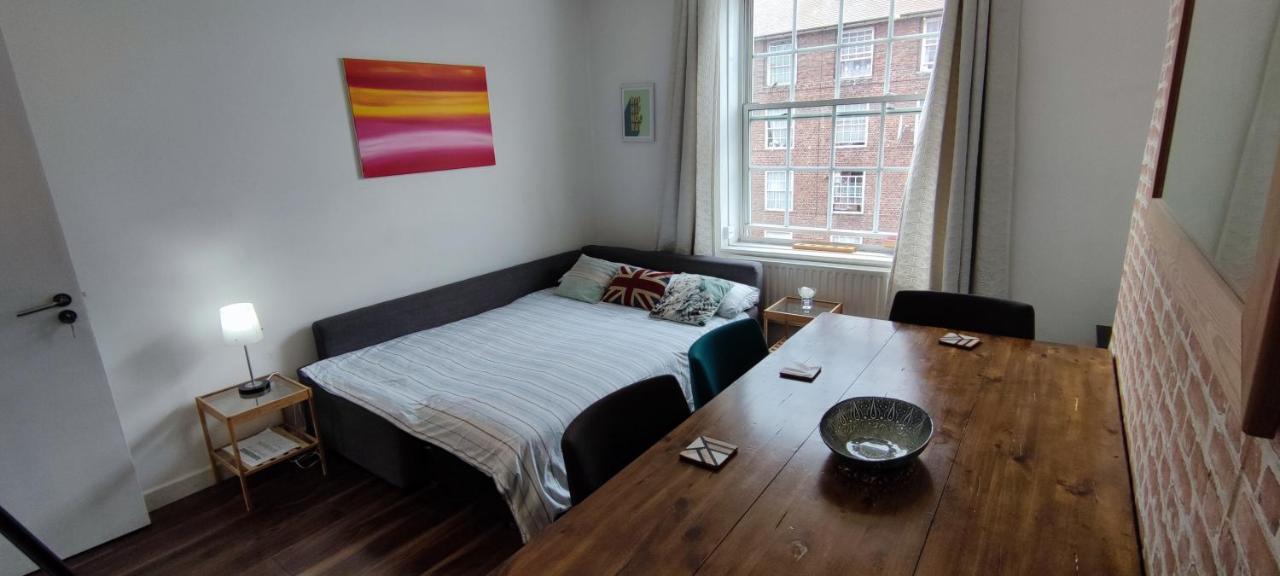 Location Location Location, Whole Apartment For You! Londres Exterior foto